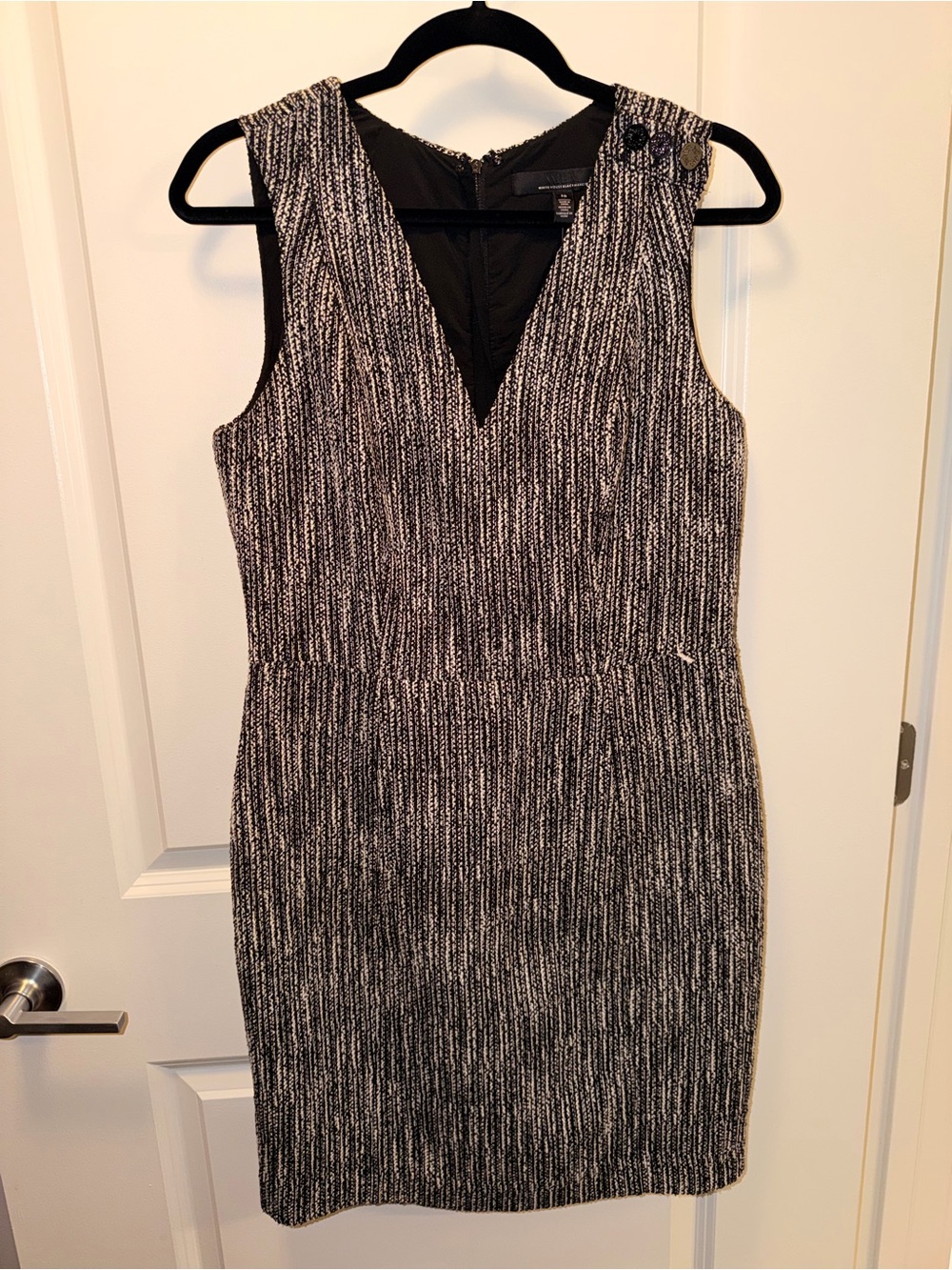 White House Black Market Black & White Tweed V-Neck Sheath Dress